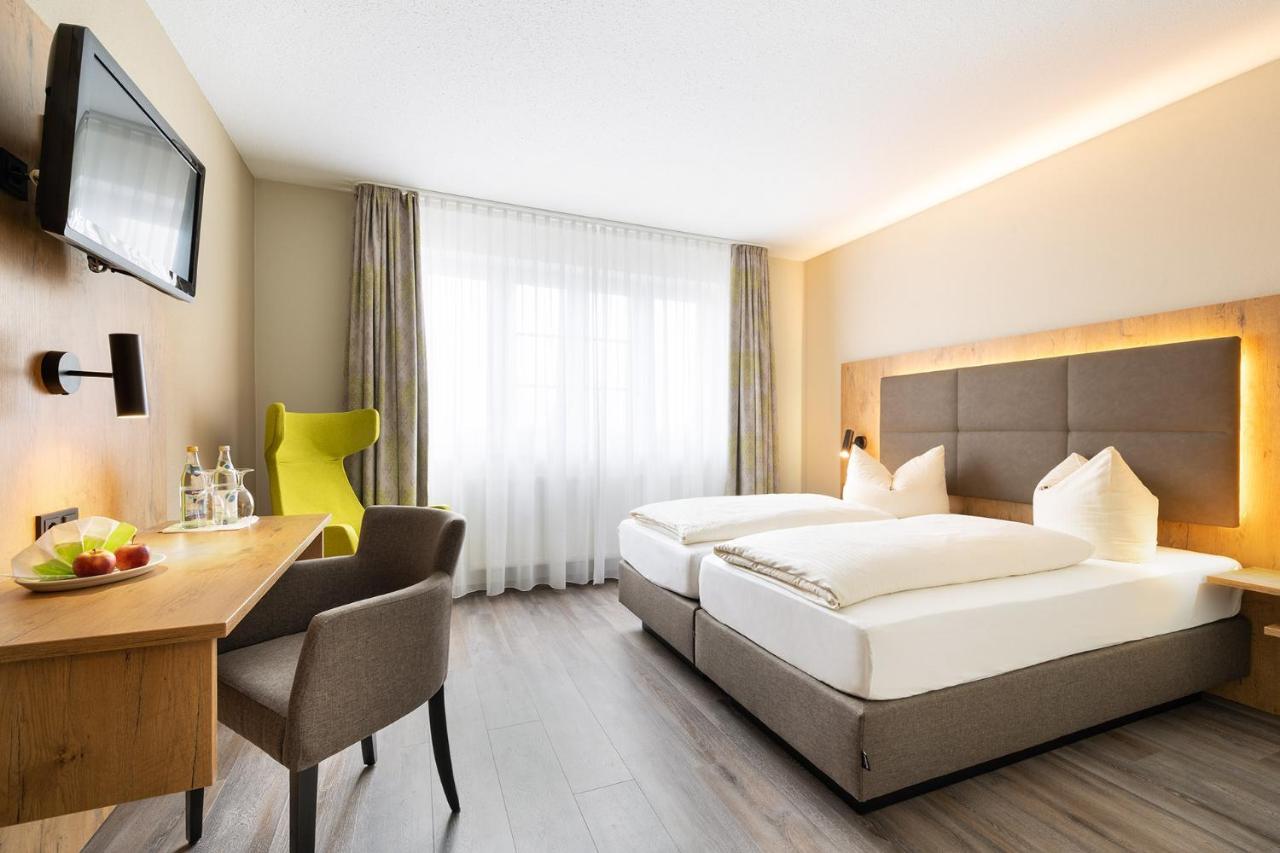 Hotel Neuwirt Hallbergmoos Dış mekan fotoğraf
