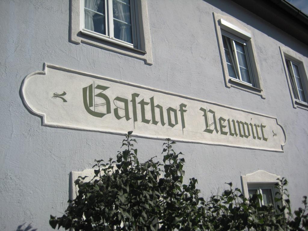 Hotel Neuwirt Hallbergmoos Dış mekan fotoğraf