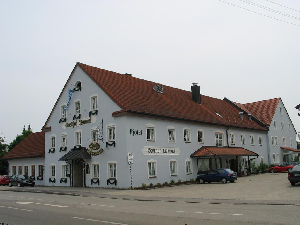 Hotel Neuwirt Hallbergmoos Dış mekan fotoğraf